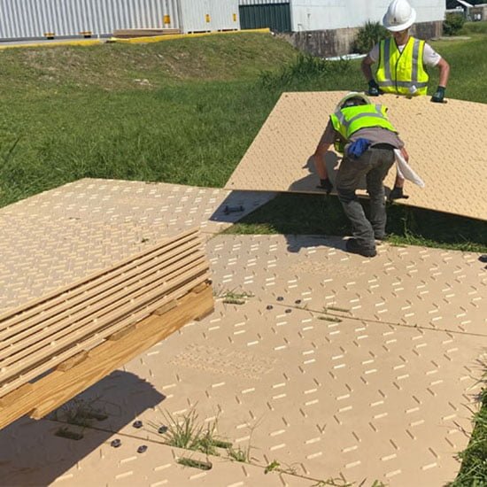 interlocking ground protection mats